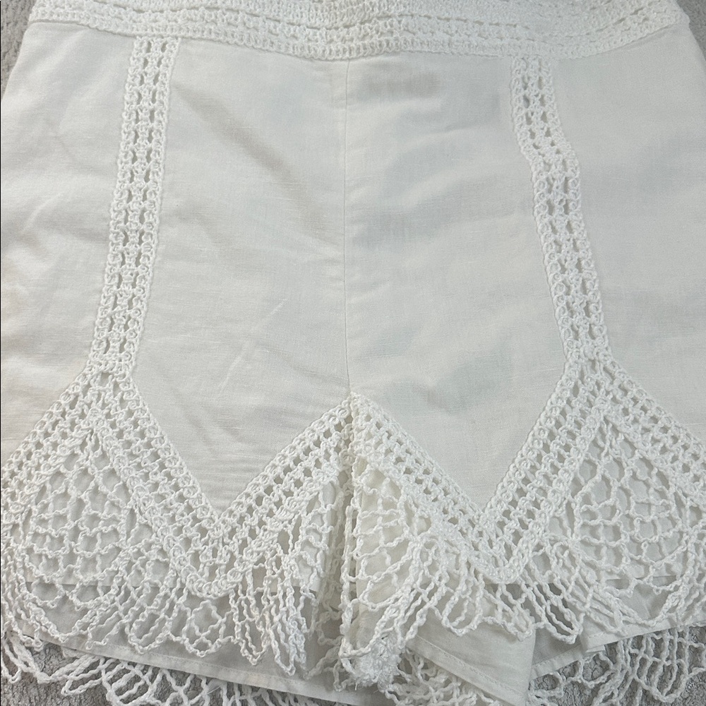 NWOT Zara Cream Lace Shorts  new condition no tag - Picture 8 of 9